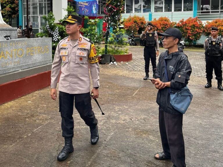 Kapolres Cianjur Lakukan Pengecekan Gereja untuk Pastikan Keamanan Ibadah Natal 2024