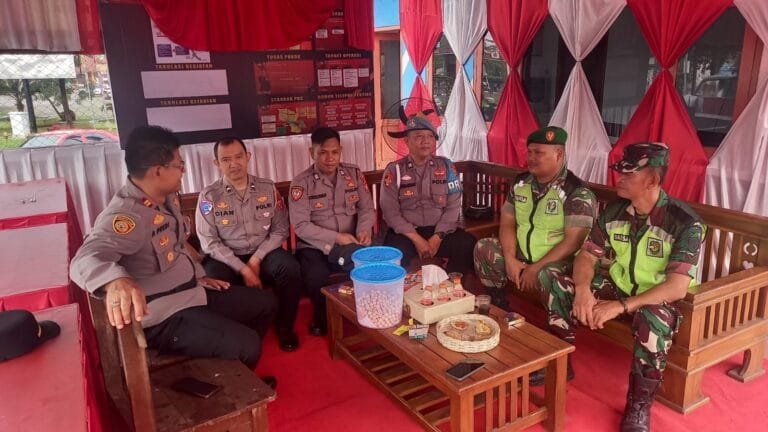 Personel Pos Pam Cihaurbeuti Sigap Amankan Wilayah dalam Ops Lilin Lodaya 2024