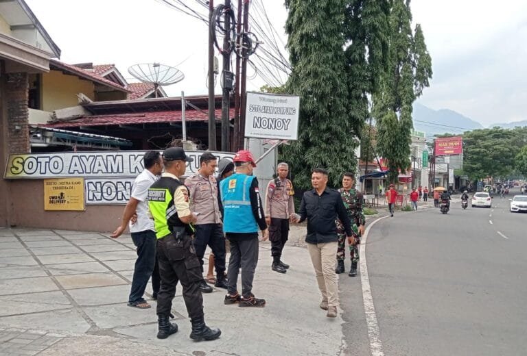 Tersengat Arus Listrik, Petugas Parkir Meninggal Dunia