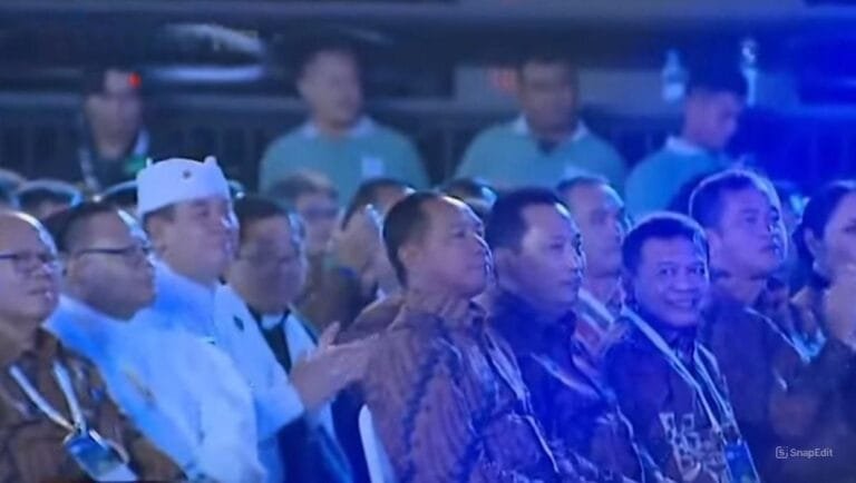 Natal Berjalan Aman, Presiden Prabowo : Terima Kasih Kapolri-Panglima TNI Telah Bekerja Keras
