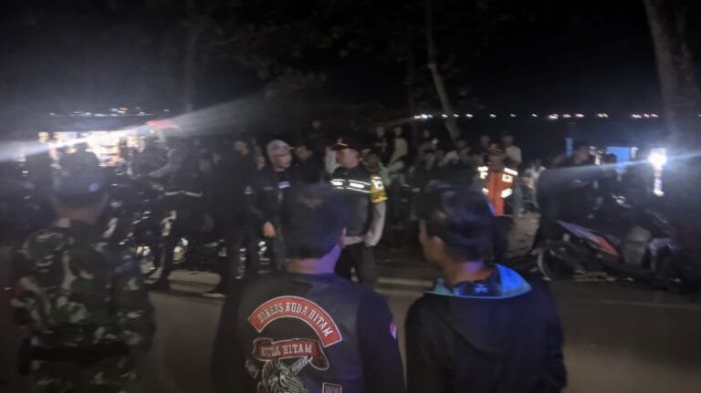 Polsek Caringin Giat Pengamanan Malam Pergantian Tahun 2025, Pos Pam Pantai Rancabuaya.