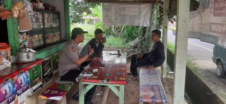 Cooling System, Polsek Cikoneng Polres Ciamis Koorkom Bahaya TPPO ke Warga di Gandasari