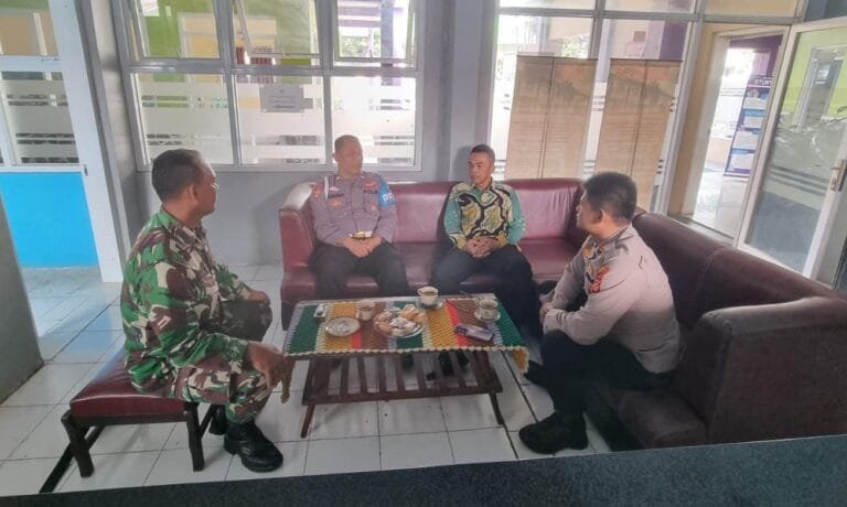 Cooling System, Kapolsek Cihaurbeuti Polres Ciamis Koorkom Kamtibmas ke Kades Sukamulya