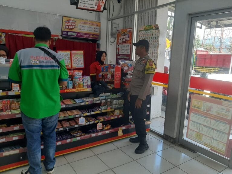 Cooling System, Polsek Cikoneng Polres Ciamis Koorkom Kamtibmas ke Warga di Desakidul