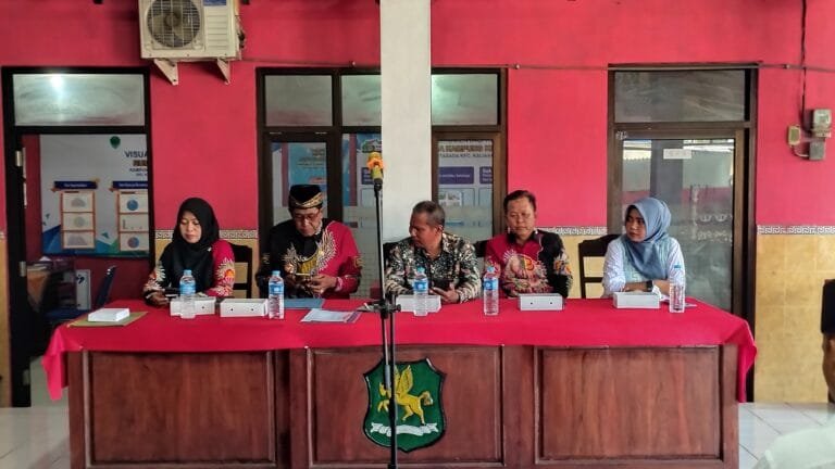 Desaku Kertasada Maju Mandiri: Pelantikan BUMDes “Krisna” dan Karang Taruna “Alas Purwo” Berlangsung Hikmat