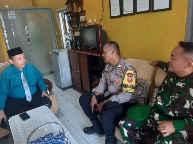 Cooling System, Polsek Cikoneng Polres Ciamis Koorkom Kamtibmas ke Warga di Gandasari