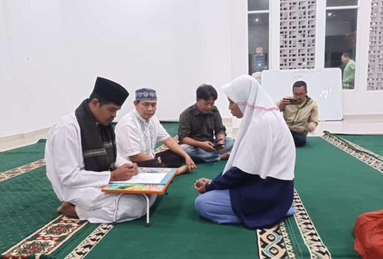 Polsek Cijeungjing Polres Ciamis Hadiri Kegiatan Ikrar Mualaf Warga Perum Buana Orange