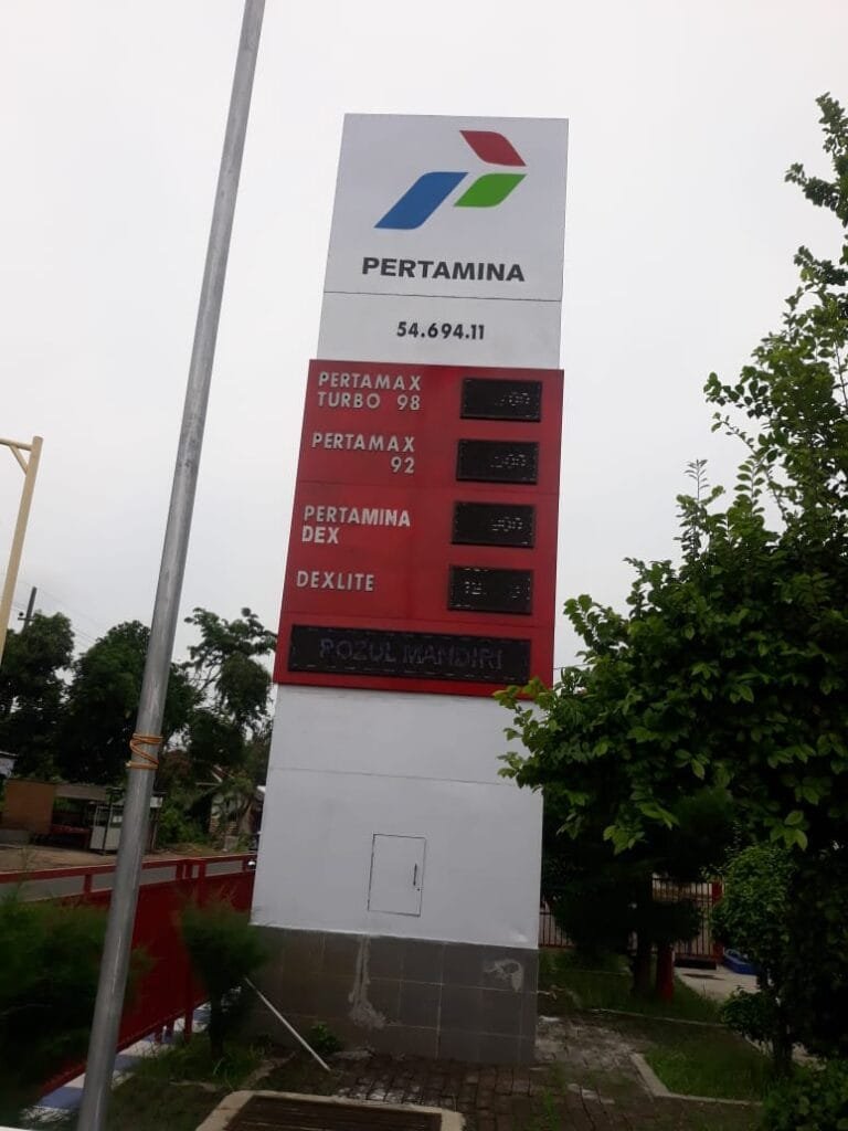 Pengawas SPBU 546411 Kalianget Sumenep Diduga Intimidasi Media dan LSM DCW