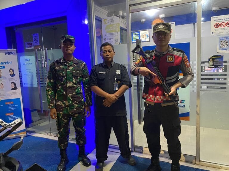 Berikan Rasa Nyaman, Polsek Banjarsari Patroli Biru Cegah Gangguan Kamtibmas di Malam Hari