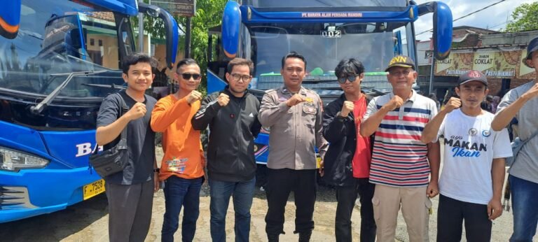 Polsek Cisaga Polres Ciamis Pengamanan Kepulangan Mahasiswa Safari Dakwah UIN Jakarta