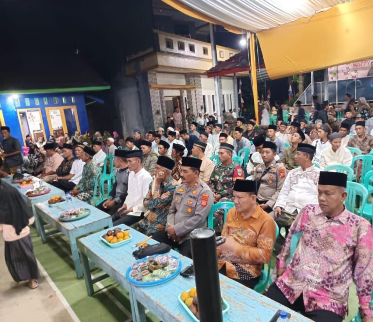 Polsek Lakbok Polres Ciamis Ikuti Kegiatan Peringatan Isra Mi’raj di Desa Sidaharja
