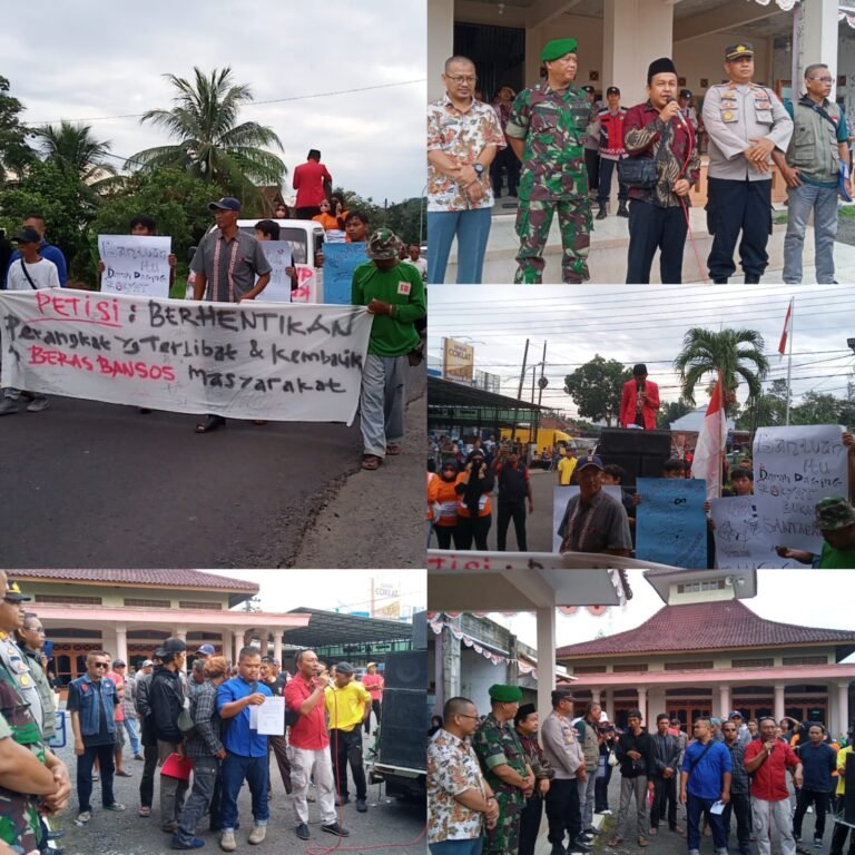 Ratusan Warga Desa Kertahayu Ciamis Demo Kantor Desa, Oknum Perangkat Desa Tilep Bansos