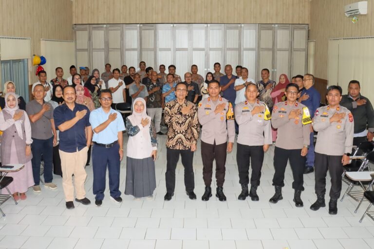 Kapolres Ciamis Gelar “Ngariung Bareng” Bersama Unsur Pimpinan dan Staf Universitas Galuh Ciamis