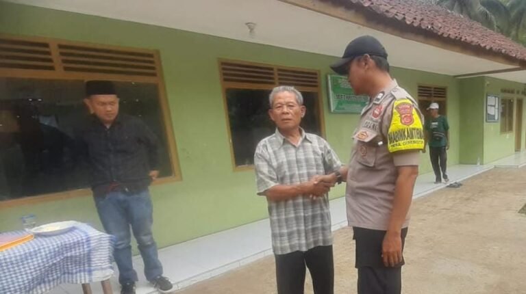 Cooling System, Polsek Cikoneng Polres Ciamis Koorkom Bahaya TPPO ke Warga di Gunungcupu