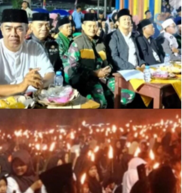 Sambut Bulan Suci Ramadhan Dengan Pawai Obor, Ribuan Warga Padati Jalan dan Alun- Alun Bungbulang
