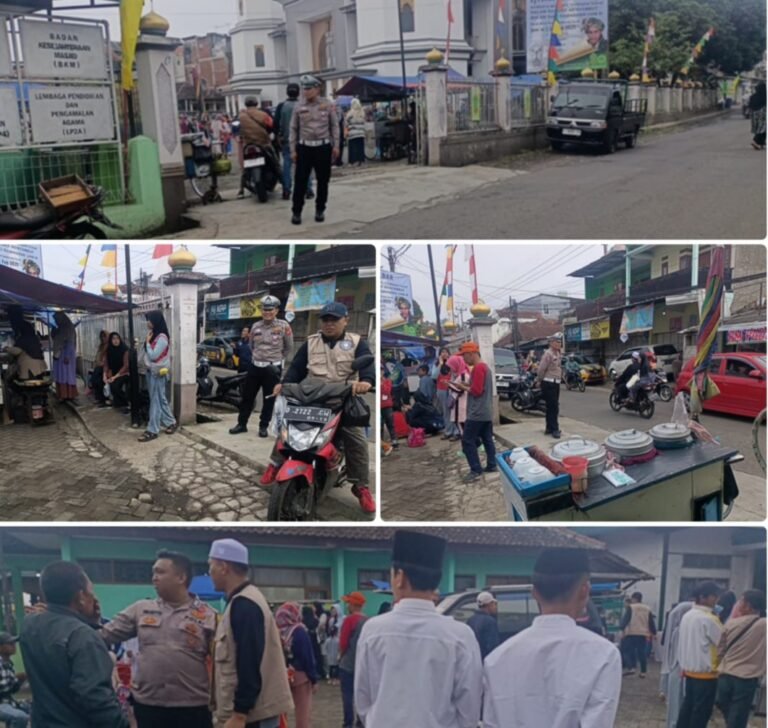 Polsek Samarang Bersama Anggota Lakukan Pengamanan Dan Pengaturan Lalu Lintas.