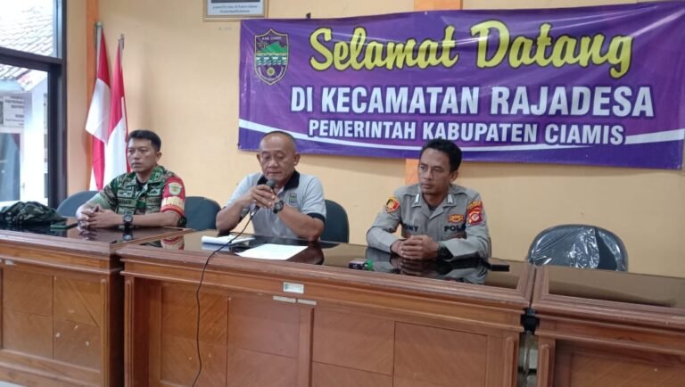 Ramadan Nyaman, Polsek Rajadesa Polres Ciamis Beri Himbauan Amaliyah ke Warga Rajadesa