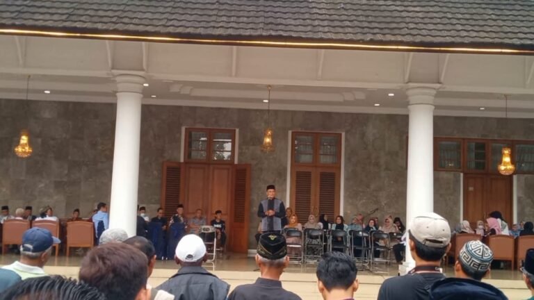 Apel Perdana Bupati Ciamis Setelah di Lantik dan Gelar Silaturahmi Terbuka Serta Bukber di Pendopo Bersama Warga