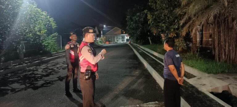 Jaga Harkamtibmas, Sat Samapta Polres Ciamis Patroli ke Kawasan Perumahan di Jam Rawan