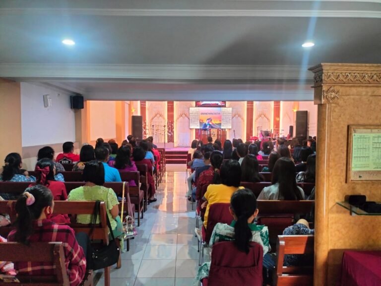 Antisipasi Gangguan Kamtibmas, Polres Ciamis Siagakan Personel di Gereja Pantekosta Ciamis