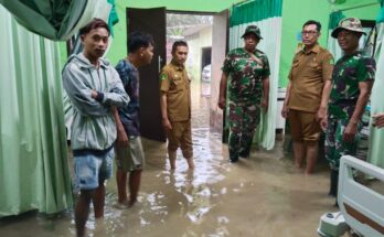 Puskesmas Peragaan Sumenep Terendam Banjir Akibat Hujan Deras 1 IMG 20250311 WA0040