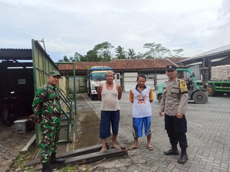 Polsek Cihaurbeuti Koorkom Bareng Warga Wujudkan Situasi Kamtibmas Aman di Bulan Ramadan