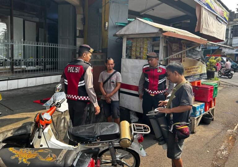 Cipkon Saat Ramadan, Sat Samapta Polres Ciamis Patroli Kamtibmas Cegah Premanisme