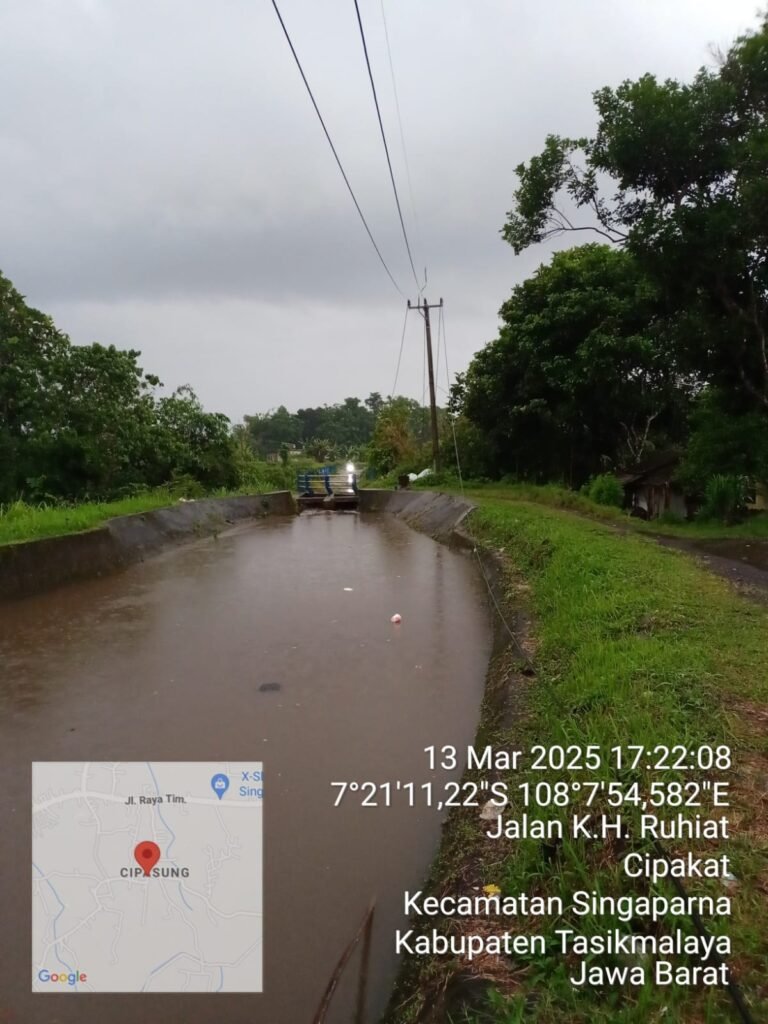 Tersambar Petir, Kabel SUTM Terputus Akibatkan Gangguan Kelistrikan Kepada Pelanggan