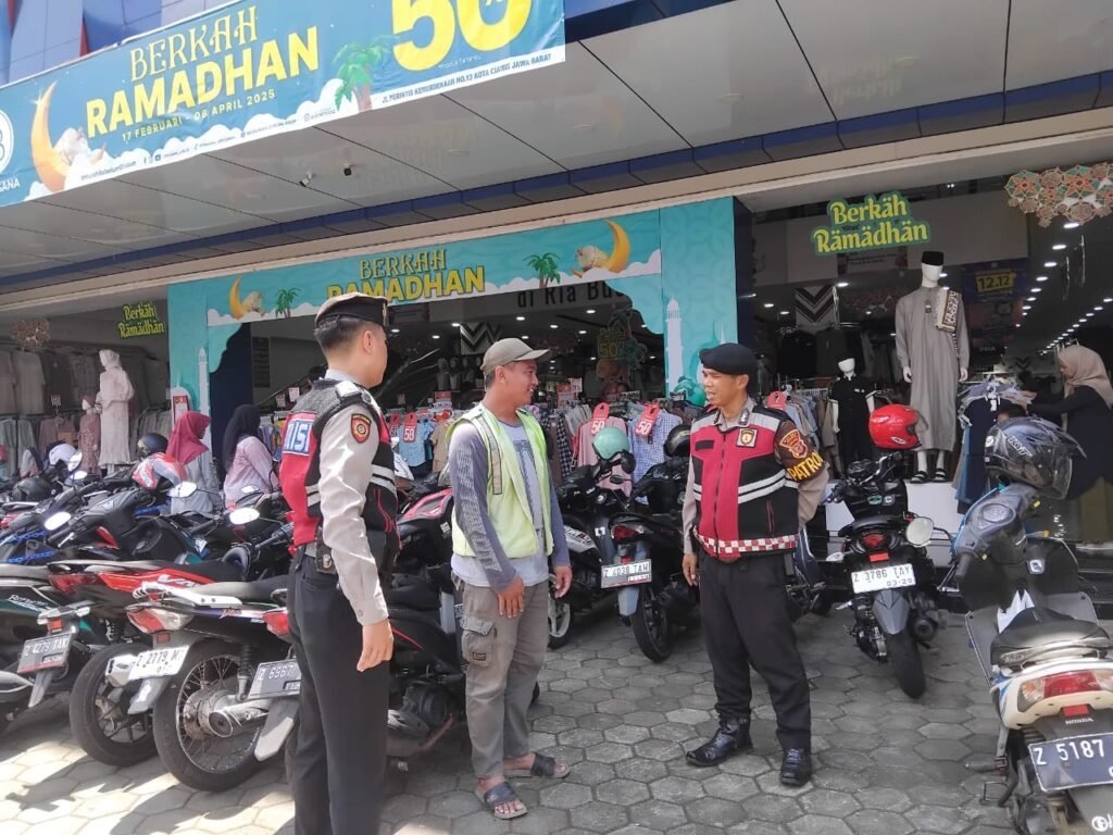 Cipkon Saat Ramadan, Sat Samapta Polres Ciamis Patroli Kamtibmas Berantas Premanisme di Ciamis
