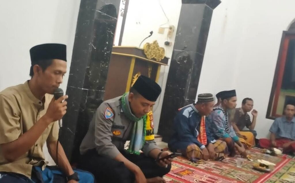 Polsek Banjarsari Polres Ciamis Ikuti Tarling Bersama Warga Masyarakat Desa Sindangasih