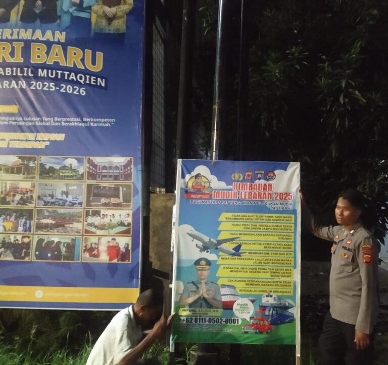 Cipkon Mudik Lebaran 2025, Polsek Pamarican Polres Ciamis Beri Imbauan Kamtibmas di Area Publik