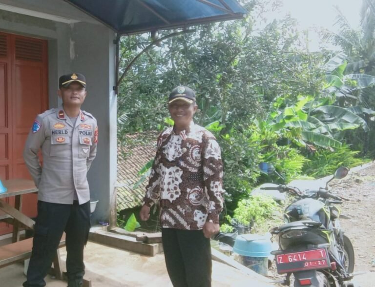 Sambut Idul Fitri 1446 H, Polsek Kawali Cooling System Koorkom Kamtibmas ke Tokoh Selasari