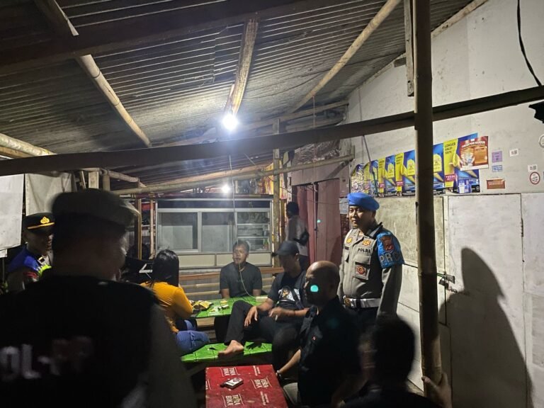 Jaga Harkamtibmas, Polres Ciamis Patroli KRYD Malam Sasar Obvit dan Keramaian Warga