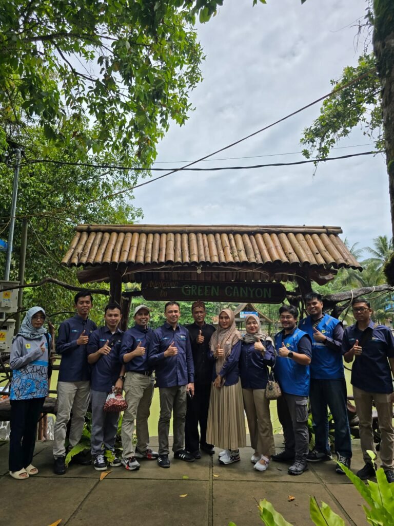 Electrifying Marine – Eco Tourism Green Canyon Pangandaran