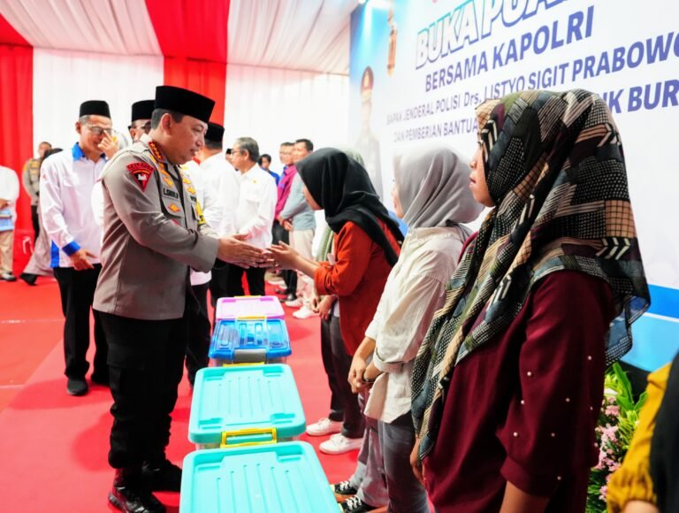 Buka Bersama Dengan Buruh, Kapolri Sampaikan Kabar Gembira