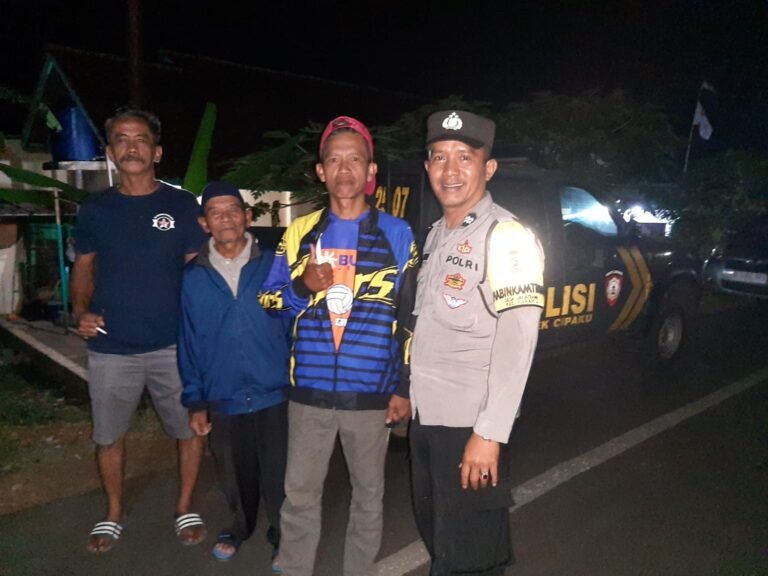 Cipkon di Bulan Suci Ramadan, Polsek Cipaku Polres Ciamis Intens Patroli KRYD di Malam Hari