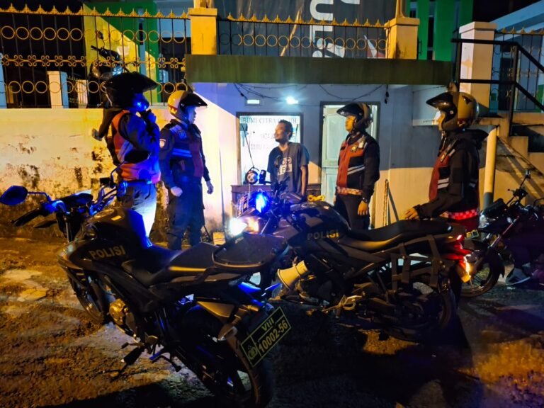Polres Ciamis Gelar Patroli Dialogis di Perumahan Antisipasi Kejahatan Rumah Kosong Jelang Lebaran