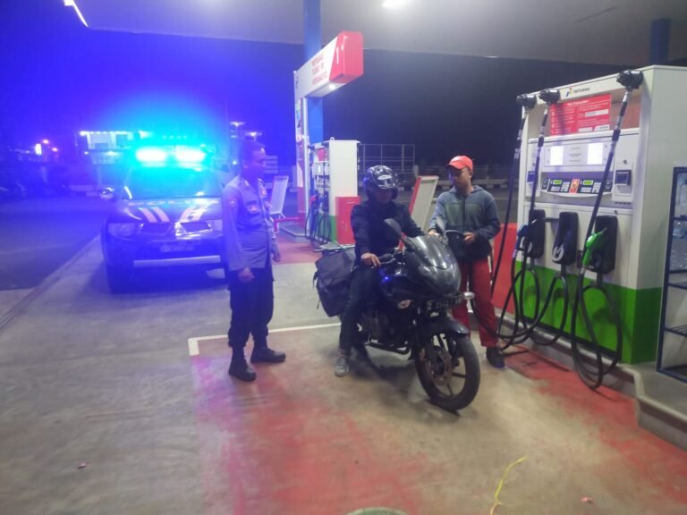 Cipkon Sambut Hari Raya Idul Fitri, Polsek Cipaku Polres Ciamis Intens Patroli KRYD di Malam Hari