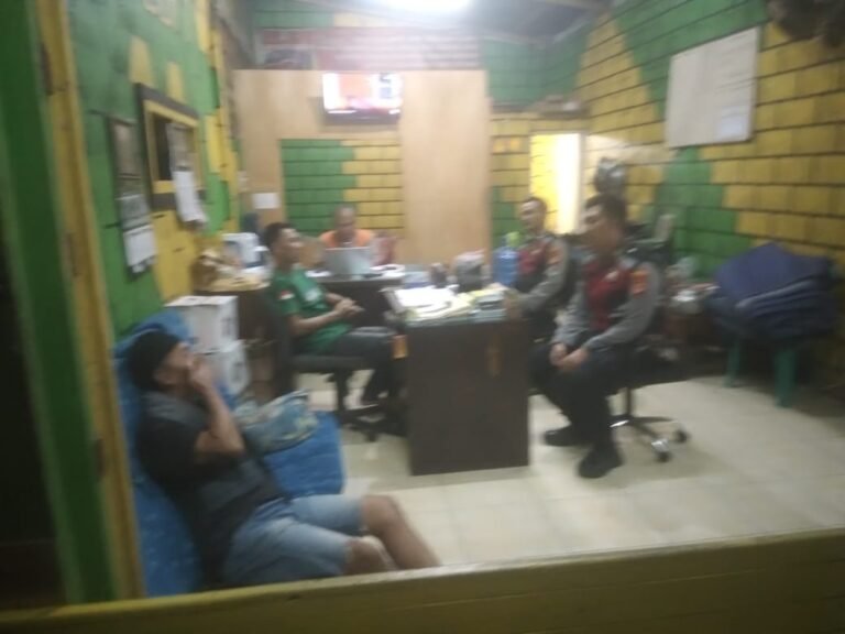 Berikan Rasa Aman di Bulan Ramadan, Polsek Cijeungjing Polres Ciamis Intens Patroli Biru