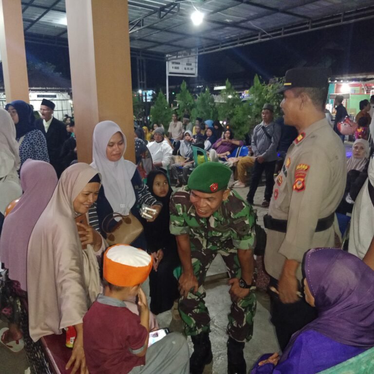 Pastikan Malam Takbir Aman, Polsek Pamarican Polres Ciamis Patroli ke Pusat Keramaian Pamarican