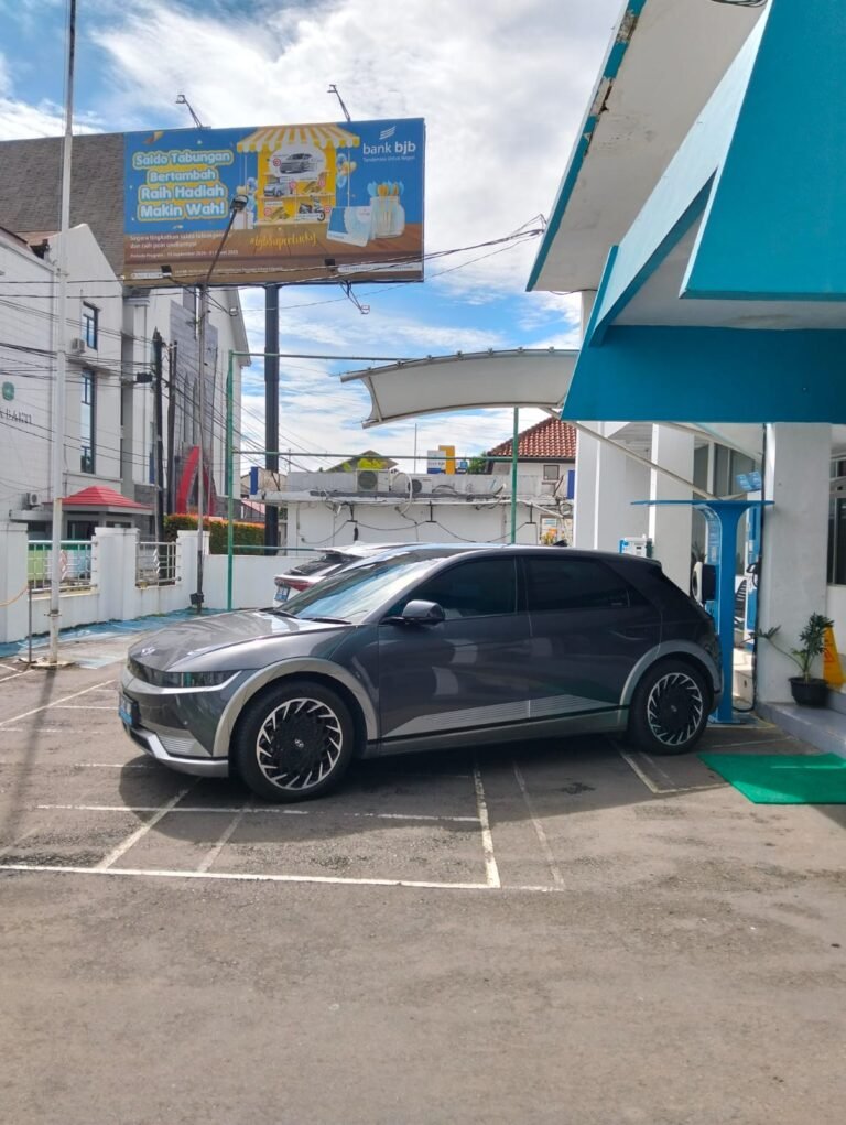 Keberadaan SPKLU di Jalur Mudik Permudah Pengguna Kendaraan Listrik