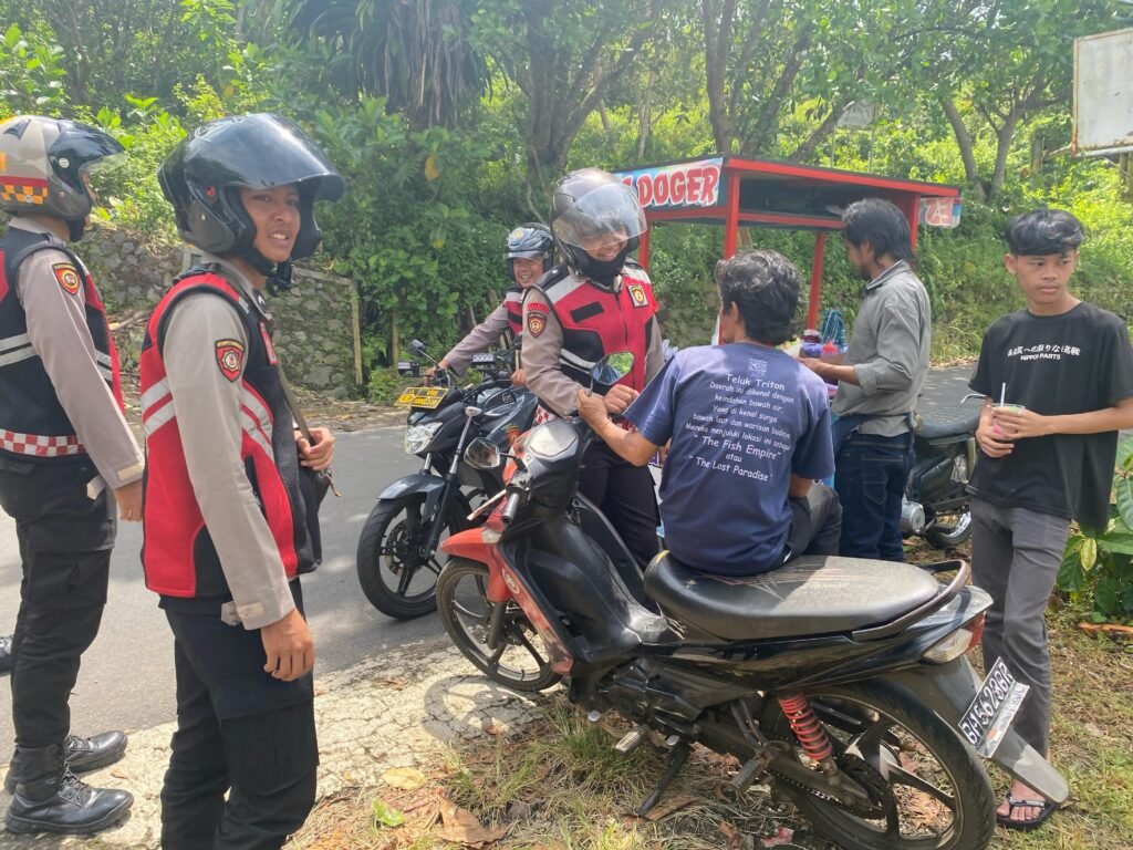 Cipkon Libur Lebaran 2025, Satgas Preventif Ops Ketupat Lodaya Patroli ke Jembatan Cirahong