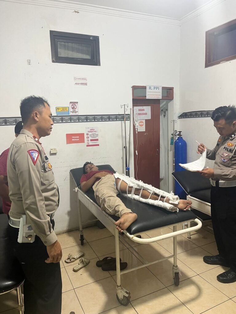 Kecelakaan Lalu Lintas di Banjarsari, Pengendara Motor Alami Luka Berat