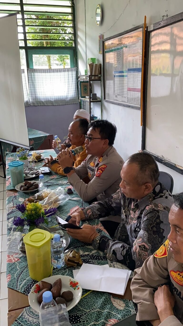 Sosialisasi Larangan Siswa SD/SMP Mengendarai Sepeda Motor dan Edukasi Harkamtibmas di SMPN 1 Panawangan Dapatkan Dukungan Kapolres Ciamis