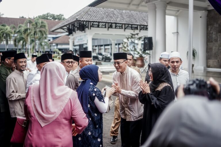 Hangatnya Halal Bihalal di Pendopo Ciamis: Bupati Hardiat Gaungkan Semangat Baru dan Himbau Waspada Bencana