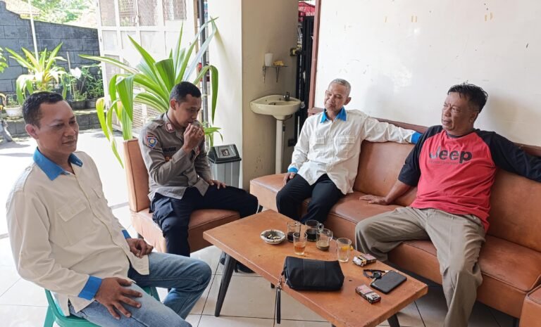 Soliditas Polri-Pemerintah Jaga Kamtibmas, Polsek Cikoneng Koorkom ke Perangkat Desa Margaluyu