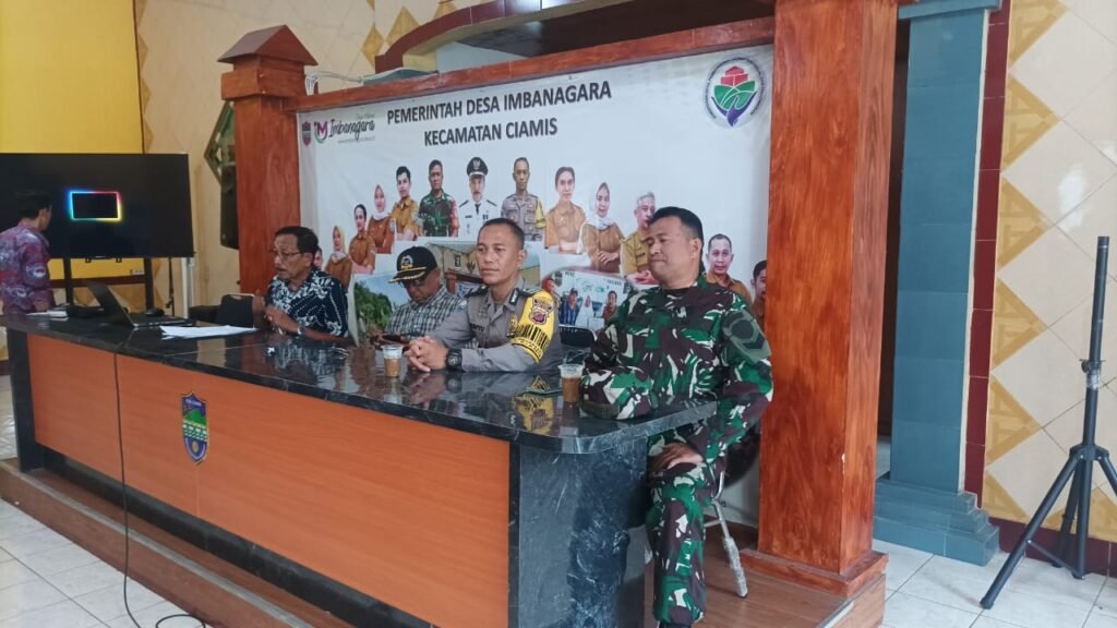 Polsek Ciamis Polres Ciamis Ikuti Pembentukan Panitia Seleksi Perangkat Desa Imbanagara