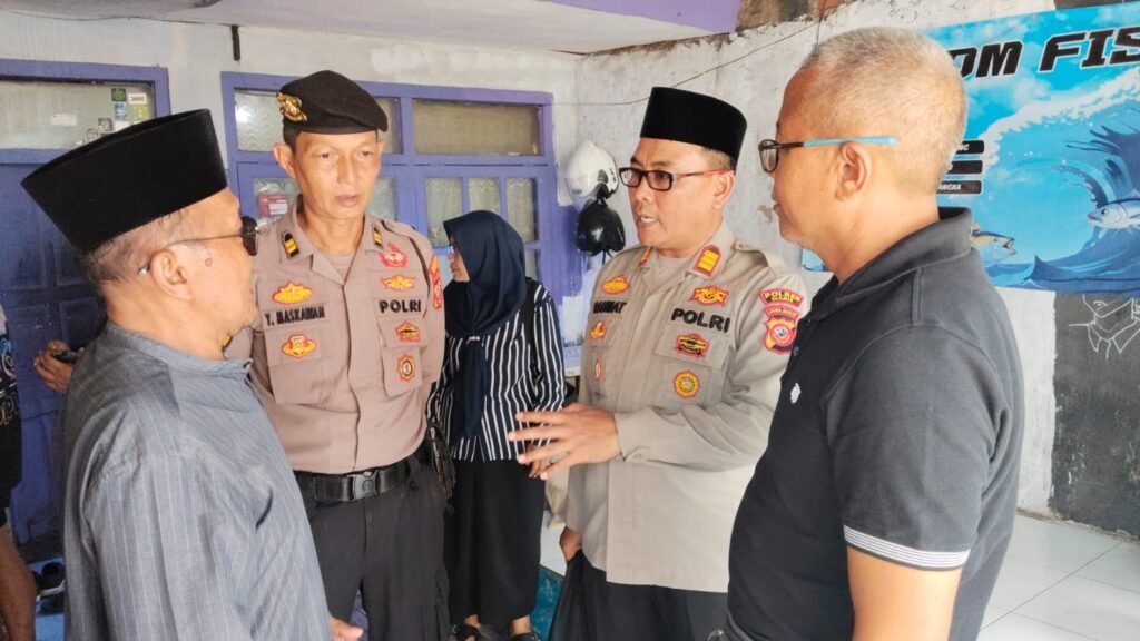 Polres Ciamis Antarkan Jenazah Korban Pembunuhan ke Rumah Duka