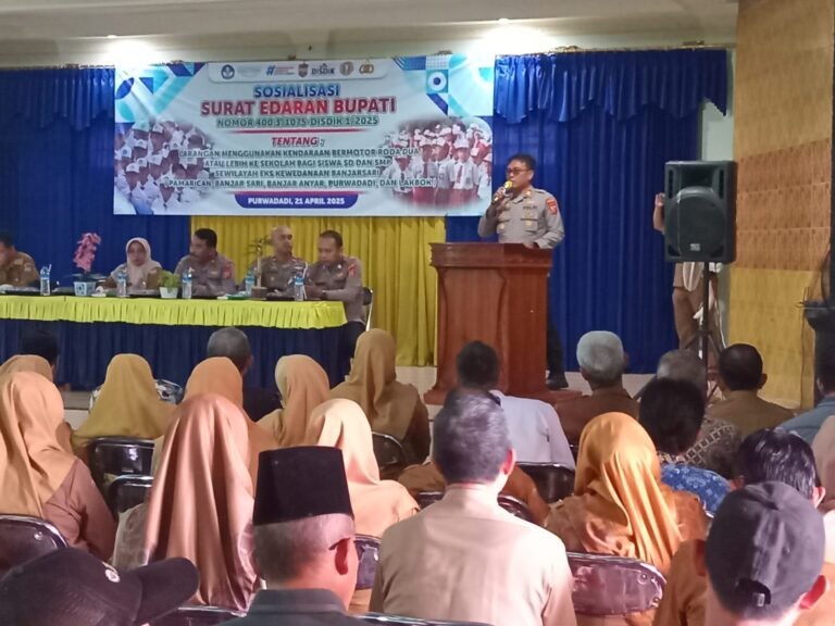 Polres Ciamis Ikut Sosialisasikan Edaran Bupati Ciamis ke Sekolah di Eks Kewadanaan Banjarsari