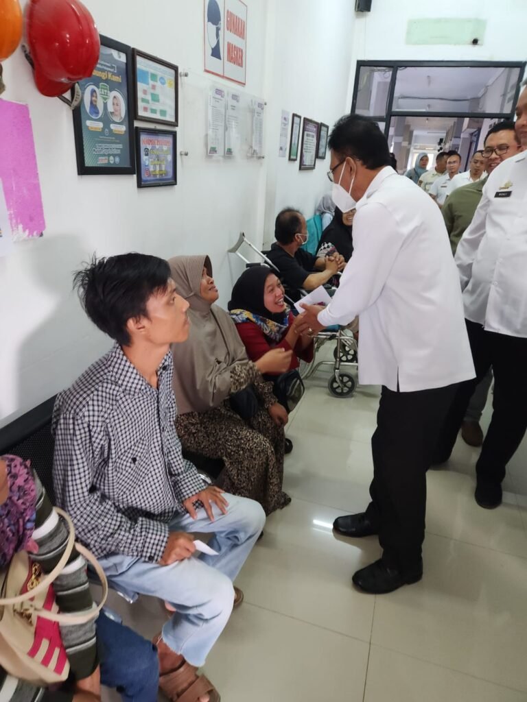 Sidak ke RSUD Ciamis, Bupati : Layani Masyarakat dengan Hati, Bukan Kewajiban Semata